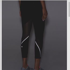 SOLD Lululemon mesh leggings in size 4